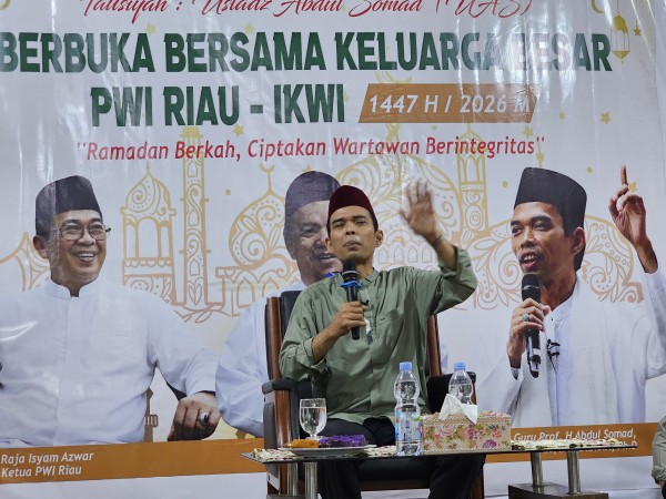 PWI Riau Gelar Buka Puasa Bersama UAS, Tekankan Integritas Wartawan Melalui Amalan Ramadhan