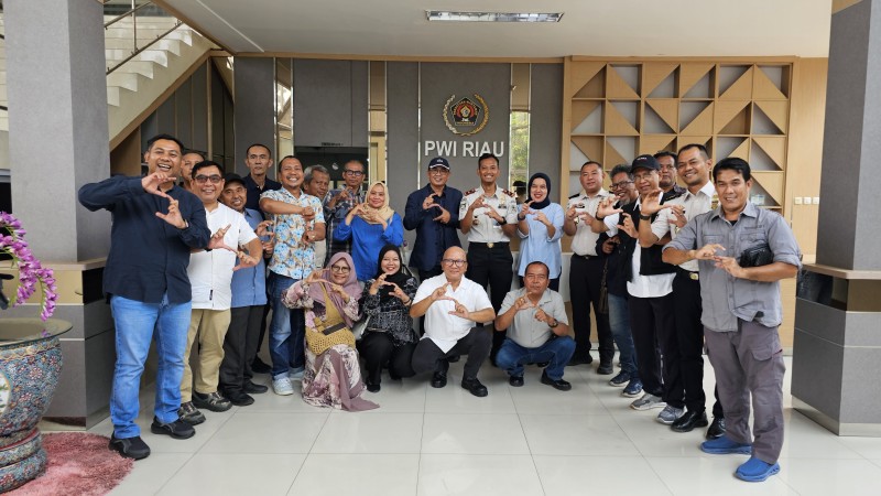 Imigrasi Siak Perkuat Komunikasi Publik Lewat Silaturahmi dengan PWI Riau