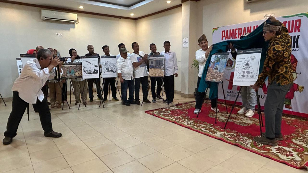 Keren! Puluhan Foto dan Karikatur Terbaik Karya Insan Pers Dipamerkan di HPN 2025 Riau