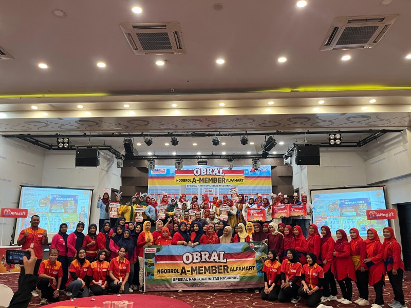 Alfamart Pekanbaru Gelar 'Obral' Member: Rangkul Komunitas, Dekatkan Hubungan Emosional