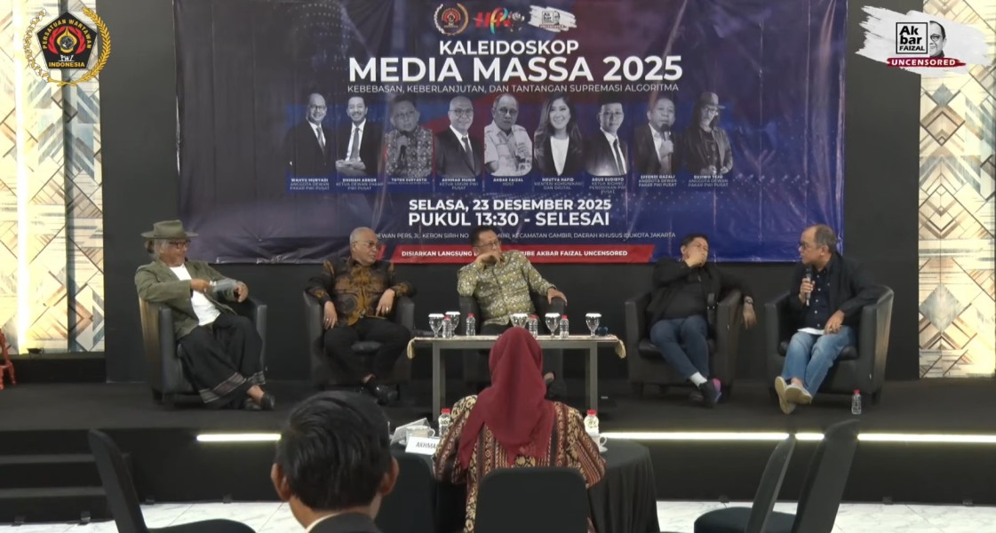 Kaleidoskop Media Massa 2025: Pers Nasional di Simpang Jalan, Antara Kebebasan dan Cengkeraman Supremasi Algoritma