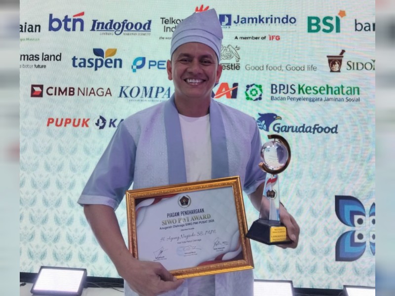 Peduli Olahraga, Walikota Pekanbaru Agung Nugroho Raih SIWO PWI Award 2026 