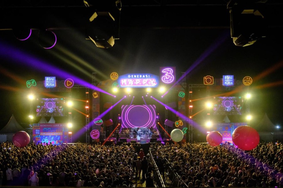 Tri Hidupkan Semangat “Generasi Happy Pensi 2025”, Ajak Pelajar Indonesia Kembangkan Kreativitas dan Literasi AI