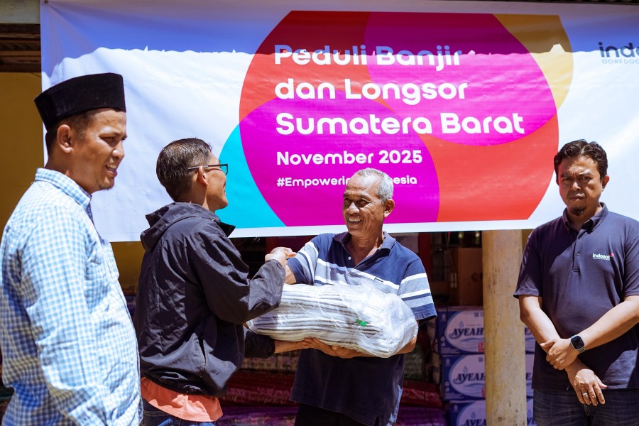 Respons Cepat Indosat IOH Sentuh Ribuan Korban Banjir Padang Pariaman: Bantuan Logistik dan Jaringan Komunikasi Jadi Prioritas