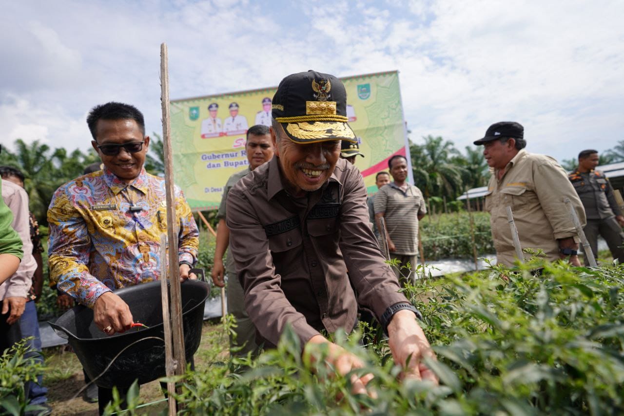 Gubri Syamsuar Puji Sistem Pertanian Terpadu Desa Rantau Sakti, Rohul
