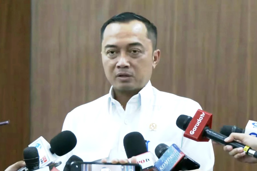 Presiden Prabowo Lantik Kepala BGN Nanik S Deyang dan Said Iqbal Sore Ini