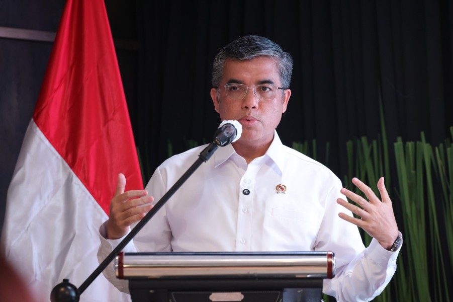 Sambut May Day, Pemerintah Perkuat Perlindungan Pekerja Alih Daya Lewat Permenaker Baru