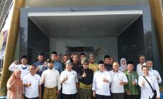 Permalink ke Pengurus LAMR Kota Pekanbaru Silaturahmi ke PWI Riau, Zulmansyah: Kami Siap Berkolaborasi