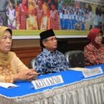 Galeri KPAID Bentuk Forum Peduli Anak Riau